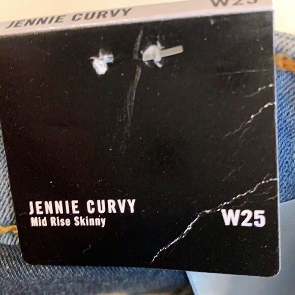 True Religion Jennie Curvy Mid Rise skinny Jeans - Picture 12 of 16